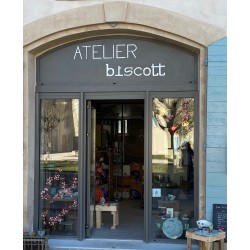 Atelier céramique mug à la plaque